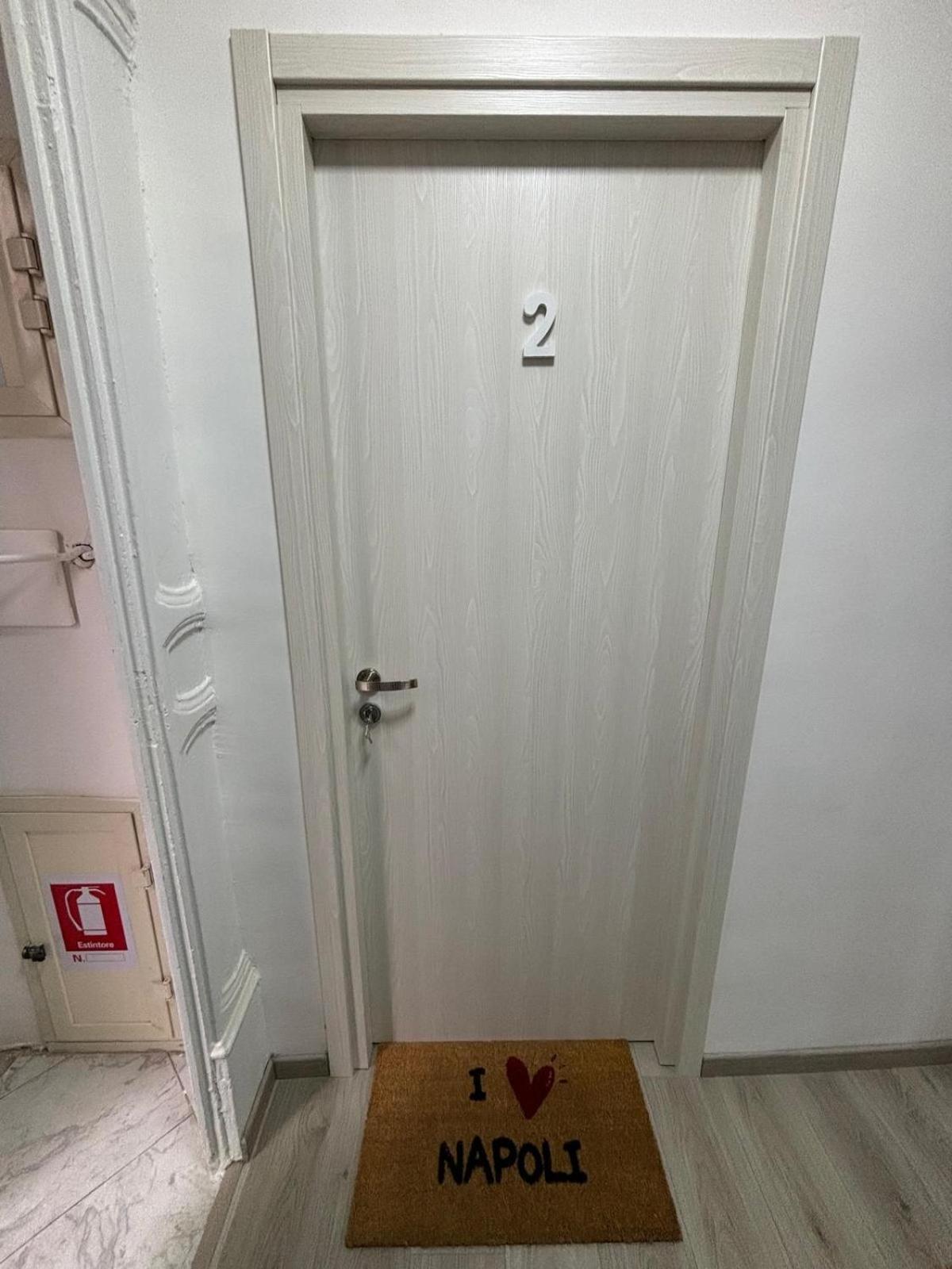 Na City Rooms 나폴리 외부 사진