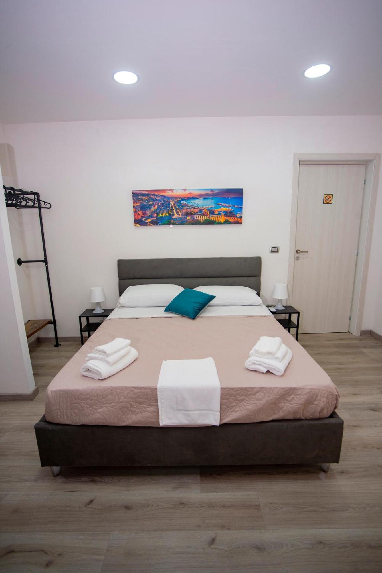 Na City Rooms 나폴리 외부 사진