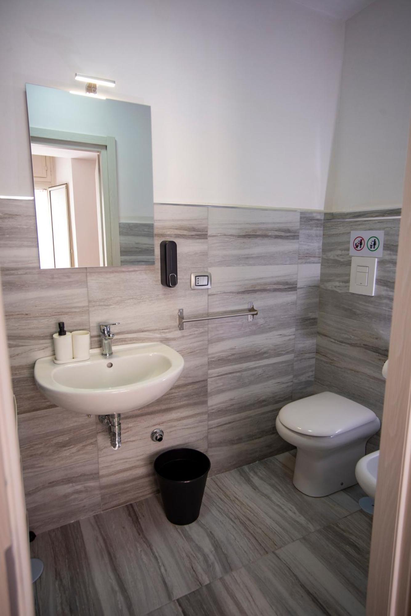Na City Rooms 나폴리 외부 사진